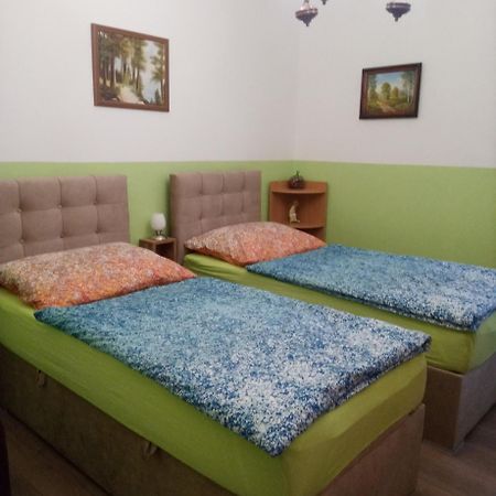 M&D Apartmanház Eger Exteriér fotografie